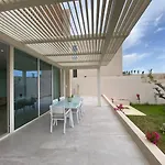 Seaclusion - Heated Pool & Jacuzzi *