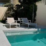 Seaclusion