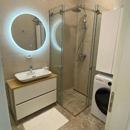 Seaclusion - Heated Pool & Jacuzzi