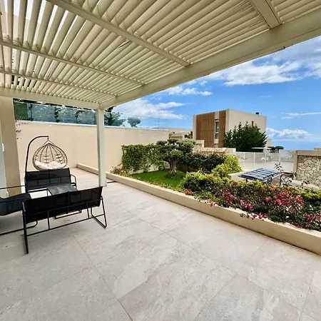 Villa Seaclusion - Heated Pool & Jacuzzi Palasa
